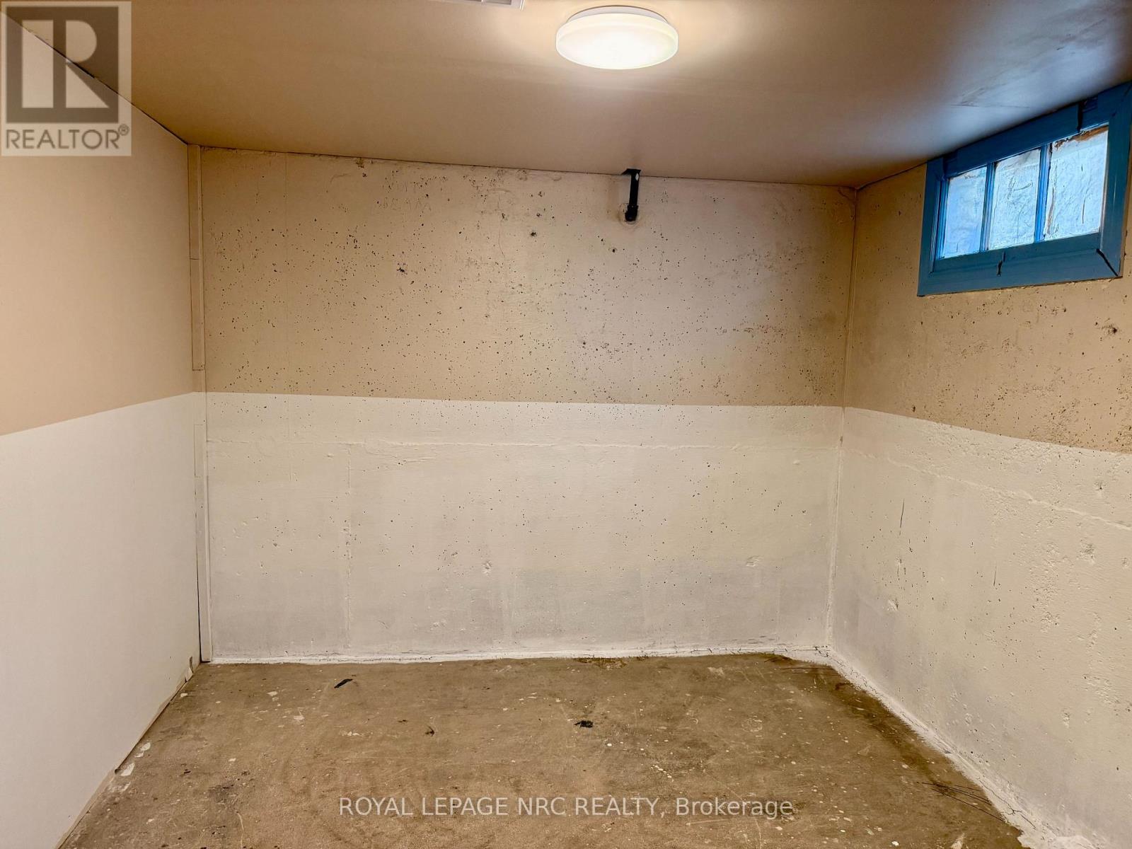 6411 Mcleod Road, Niagara Falls, Ontario  L2G 3G2 - Photo 14 - X13499096