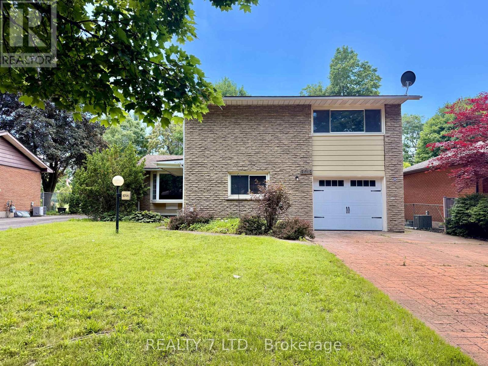 6718 Freeman Street, Niagara Falls, Ontario  L2E 5V1 - Photo 2 - X13499100