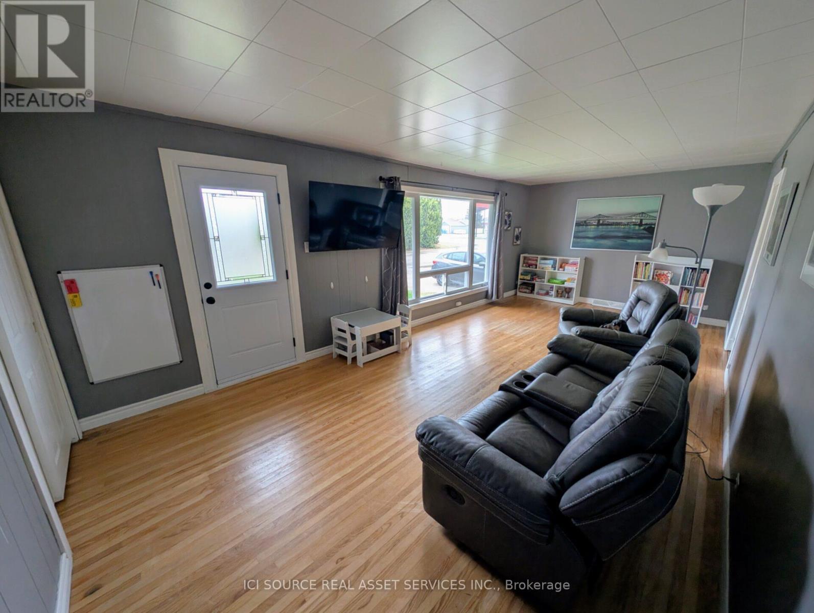 270 Belanger Street, West Nipissing, Ontario  P2B 3B9 - Photo 3 - X13223832