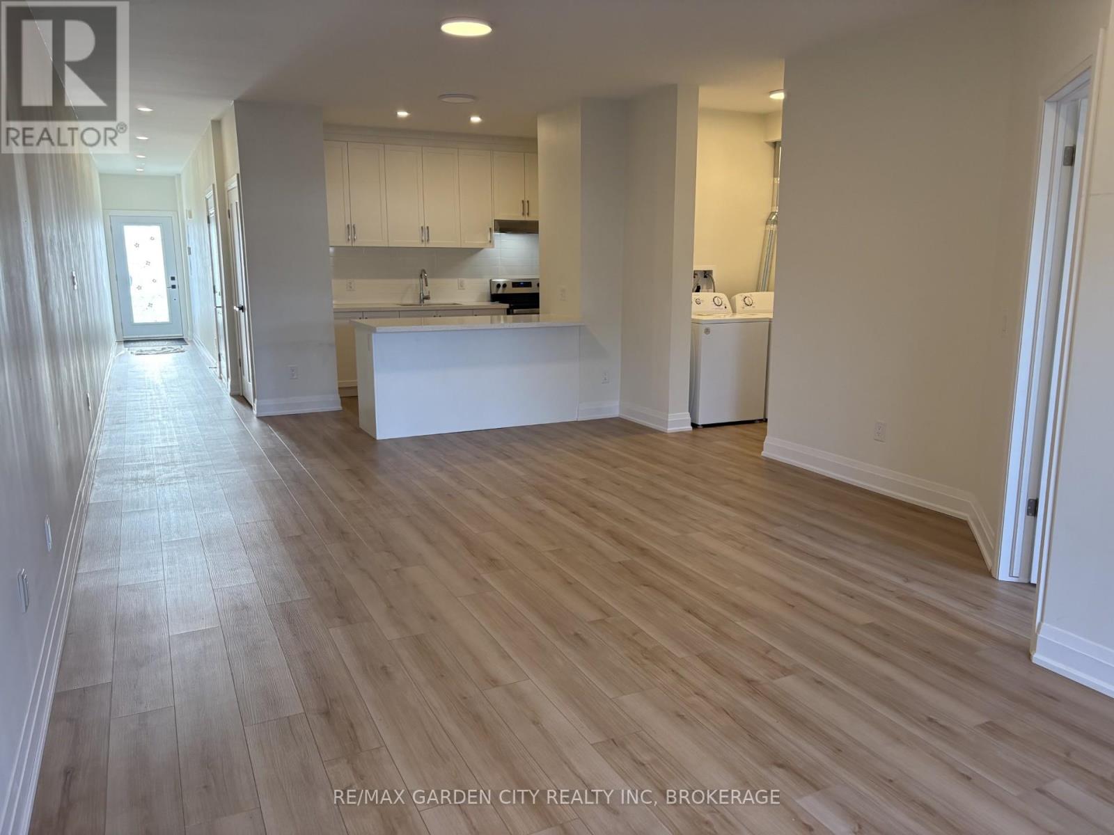 103b - 103 Southworth Street N, Welland, Ontario  L3B 1Y7 - Photo 10 - X13250146