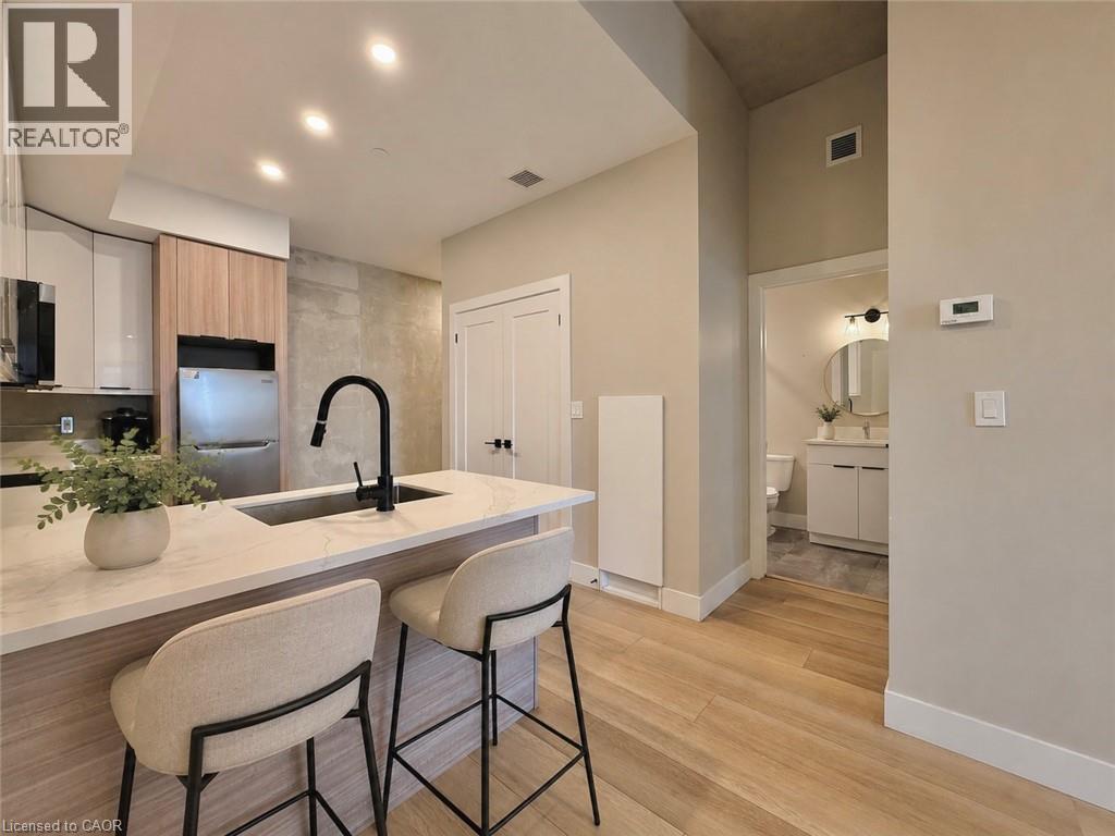 169 James Street S Unit# 207, Hamilton, Ontario  L8P 3A3 - Photo 3 - 40842529