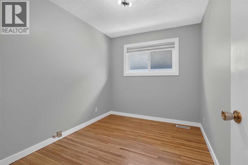7631 22 Street Se, Calgary, Alberta  T2C 0W9 - Photo 16 - A2324193