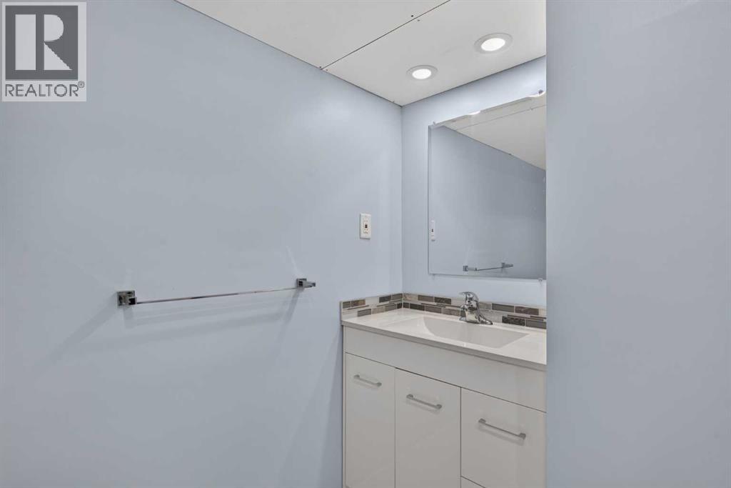 7631 22 Street Se, Calgary, Alberta  T2C 0W9 - Photo 35 - A2324193