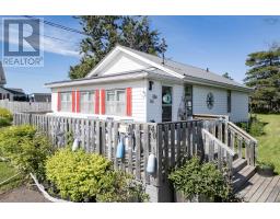 40 Walton Street, Pugwash, Nova Scotia