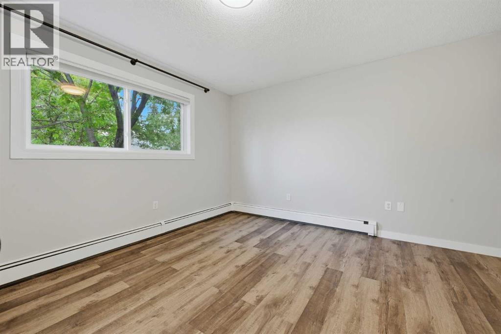 425 Big Springs Drive SE, Airdrie, Alberta  T4A 1A6 - Photo 17 - A2323107