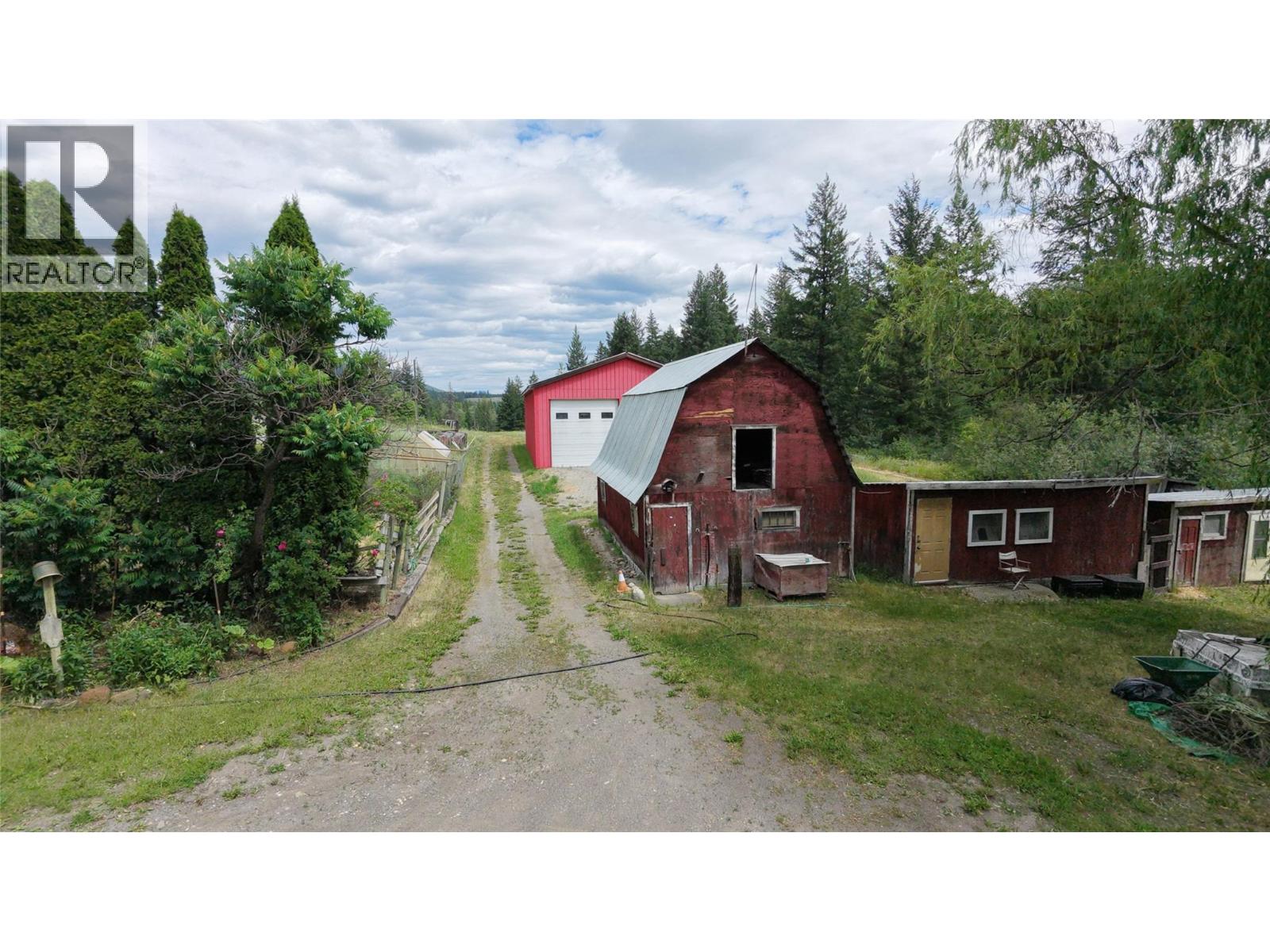 2860 Highway 97 North, Falkland, British Columbia  V4Y 0X3 - Photo 22 - 10384400