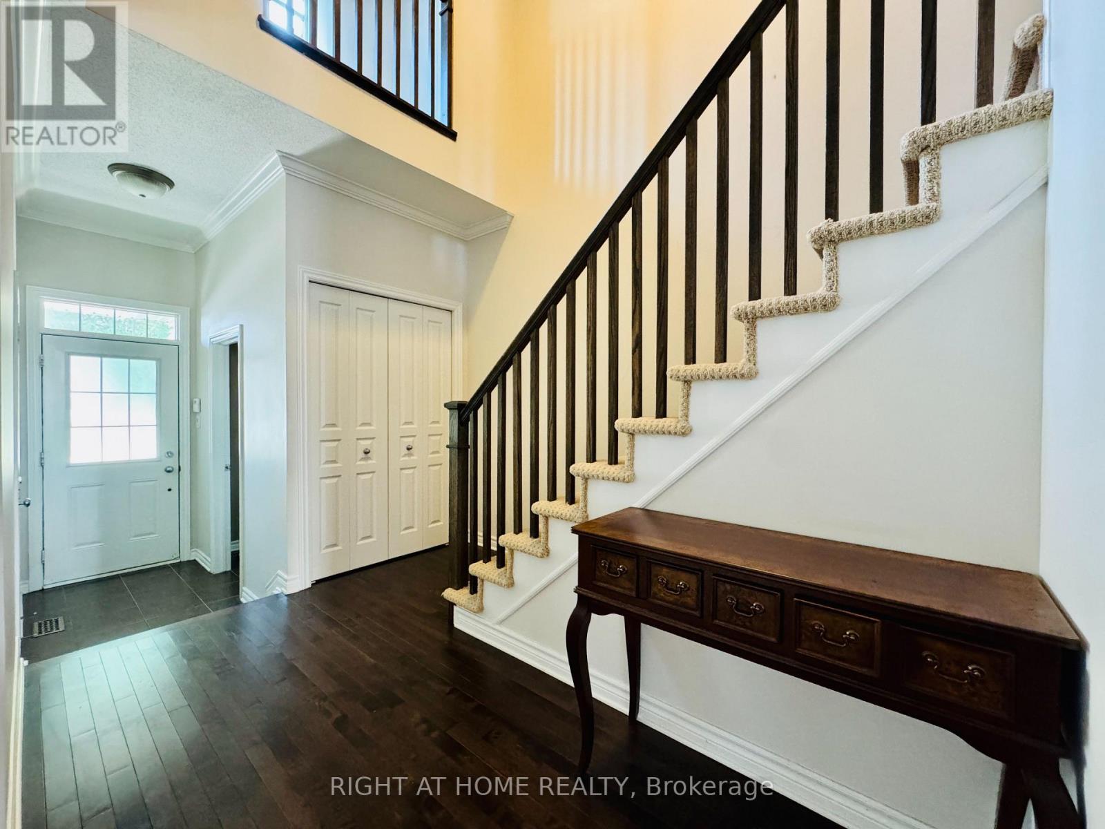 204 Badgeley Avenue, Ottawa, Ontario  K2T 0A4 - Photo 4 - X13499136