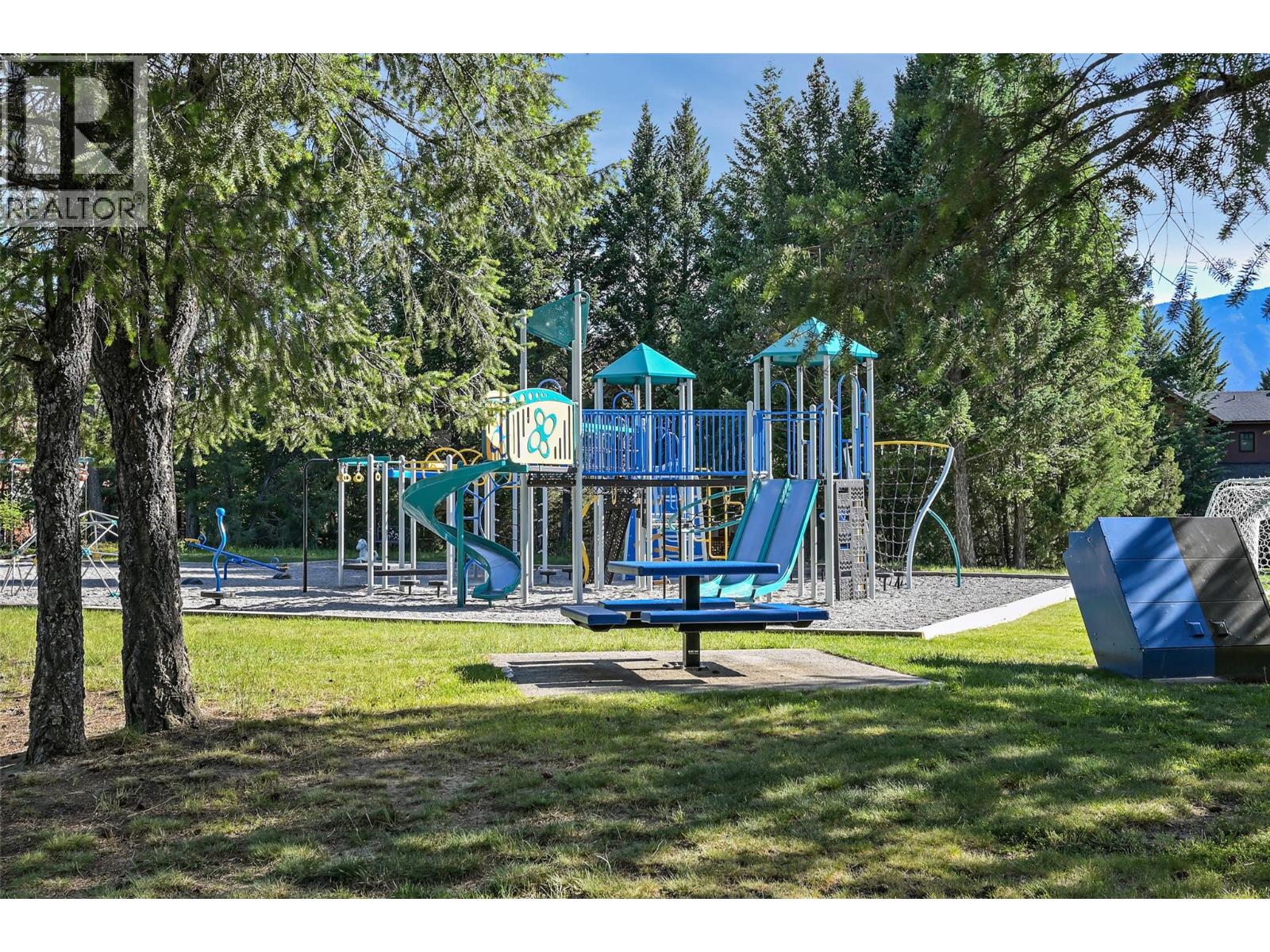 835 Lakeview Drive Unit# 3, Windermere, British Columbia  V0A 1K3 - Photo 70 - 10392772