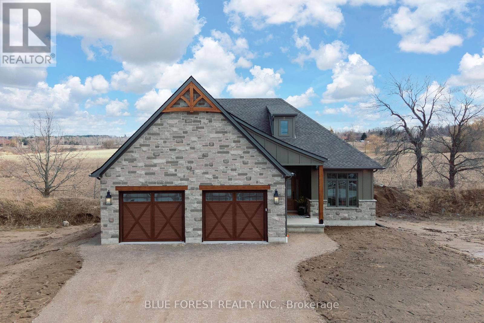 225 HARVEST LANE, Thames Centre, Ontario