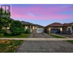 3 PLAYER DRIVE, Barrie, Ontario