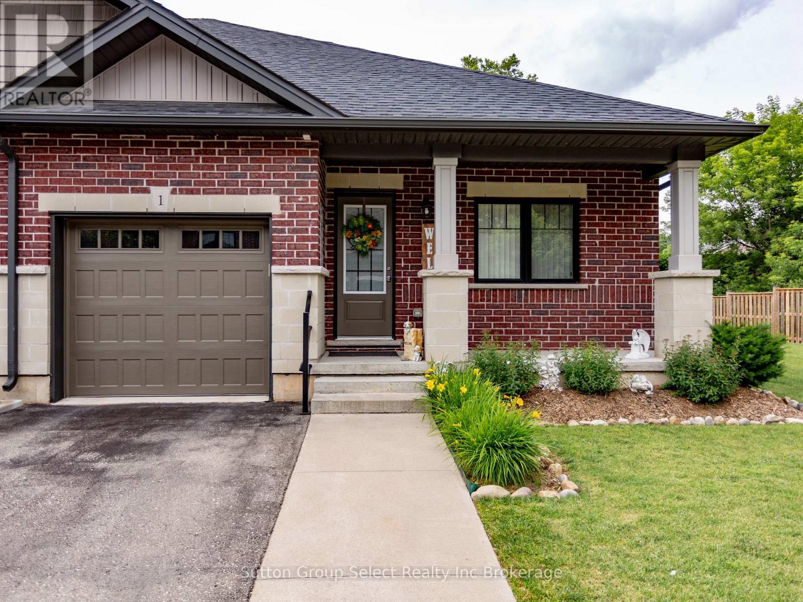 1 - 35 CHATFIELD STREET, Ingersoll, Ontario
