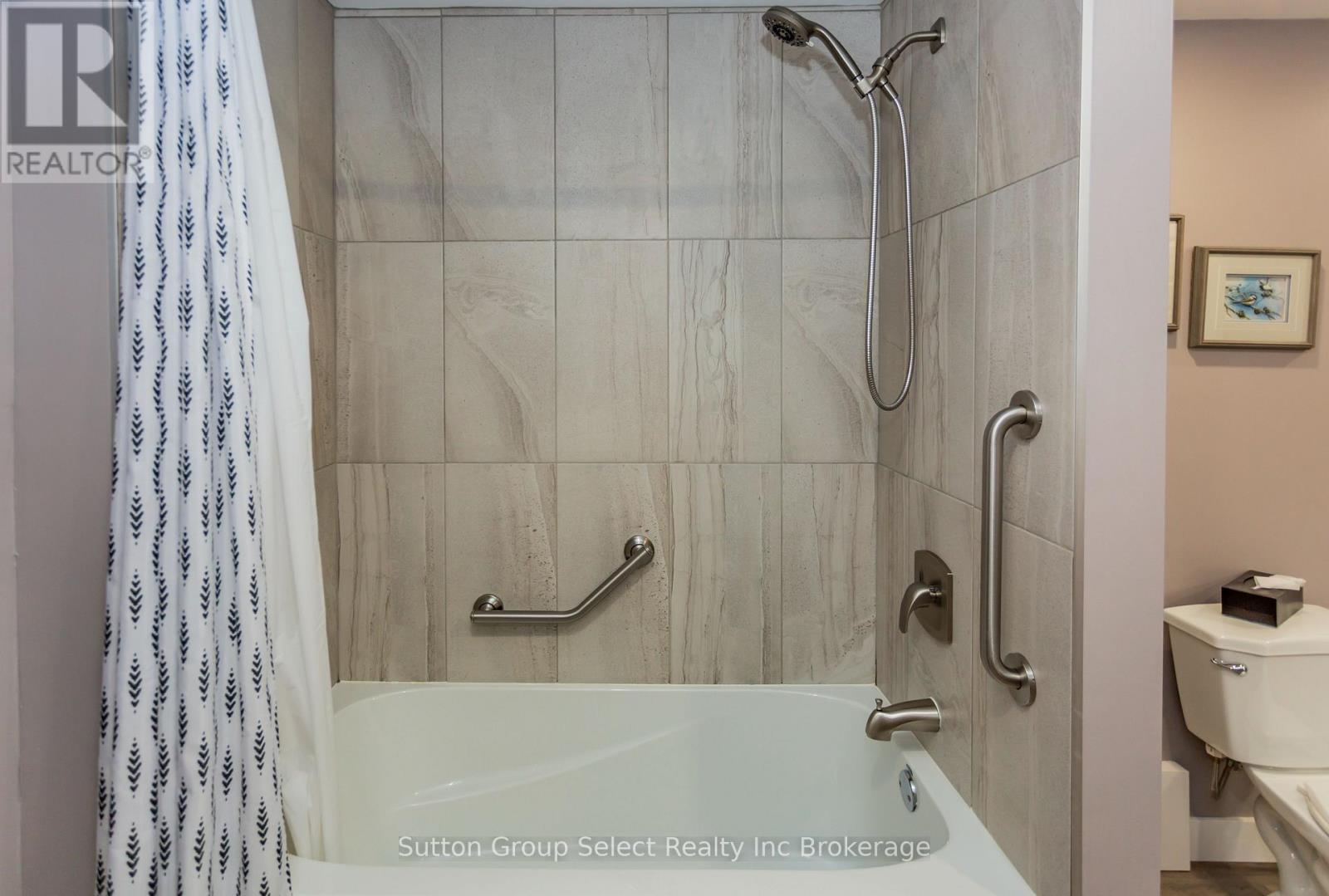 1 - 35 Chatfield Street, Ingersoll, Ontario  N5C 0B3 - Photo 35 - X13499152