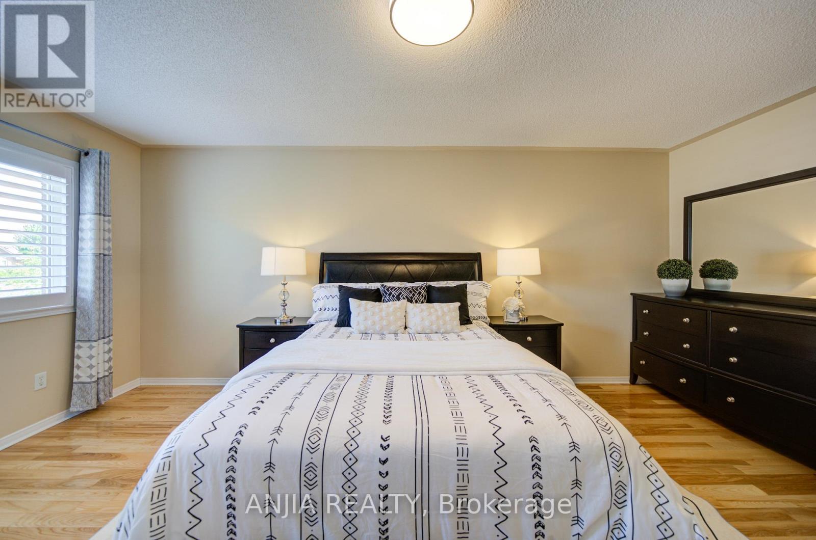 174 Goldenwood Crescent, Markham, Ontario  L6E 1L8 - Photo 30 - N13494330