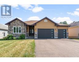 511 COLERAINE DRIVE, Renfrew, Ontario