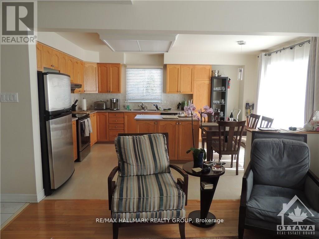 15 Bondar Way, Ottawa, Ontario  K1T 4A9 - Photo 5 - X13499180