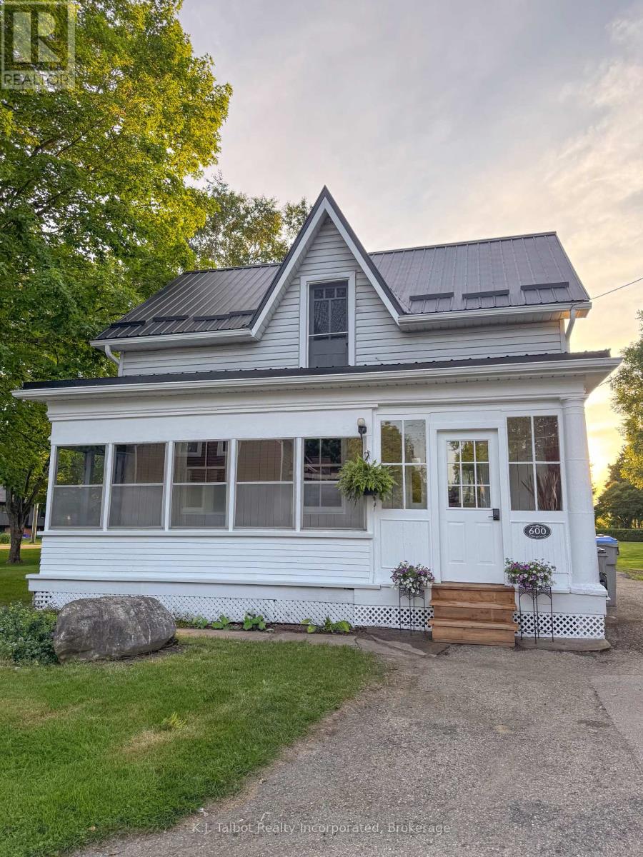 600 Fishleigh Street, Huron East (Brussels), Ontario  N0G 1H0 - Photo 2 - X13499184