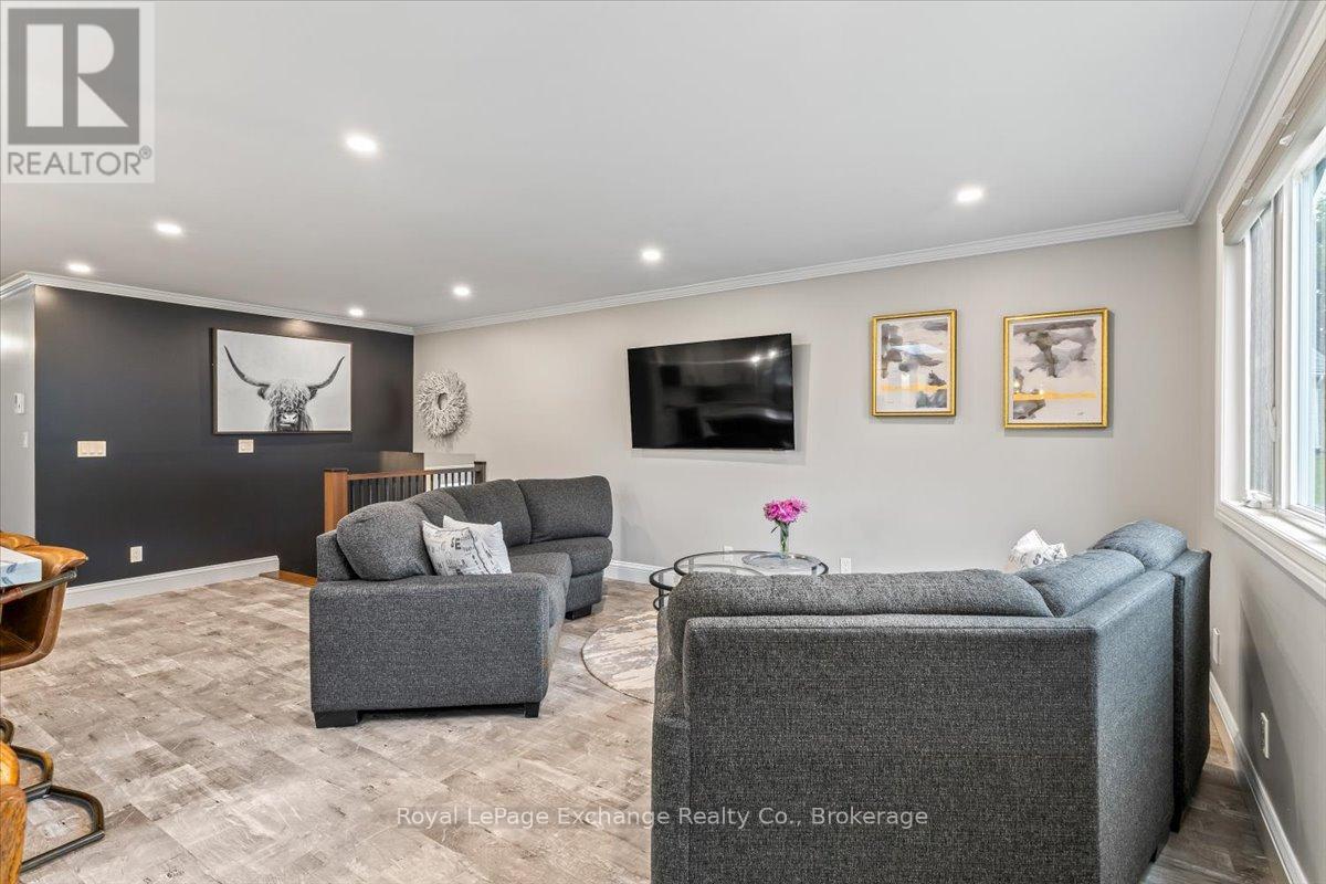 395 Kingsway Street, Kincardine, Ontario  N2Z 1W4 - Photo 13 - X13499198