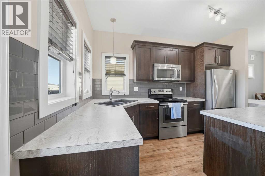 22 Mackenzie Ranch Way, Lacombe, Alberta  T4L 0A7 - Photo 9 - A2288945