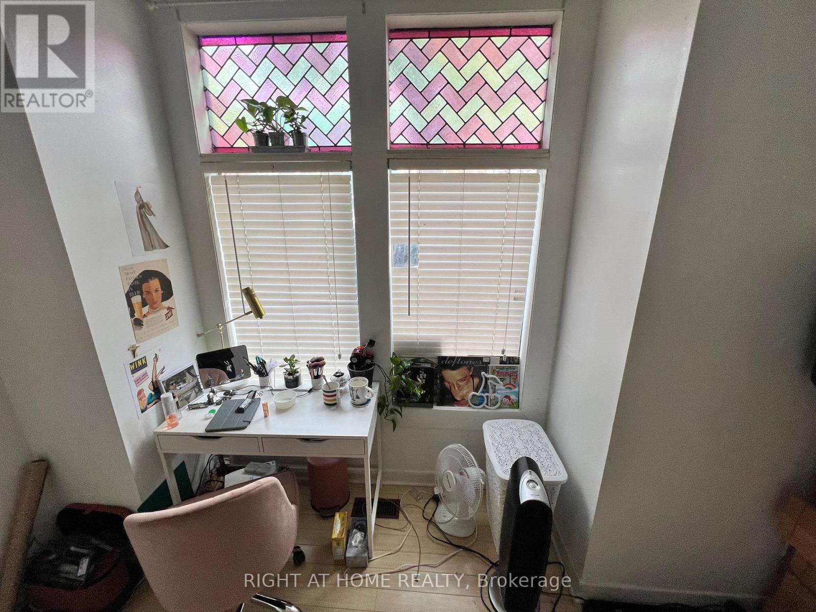B - 210 Mccaul Street, Toronto, Ontario  M5T 1W5 - Photo 11 - C13499270