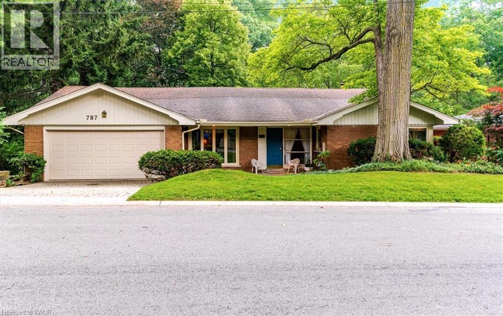 787 FOREST GLEN Avenue, Burlington, Ontario