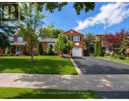 130 WILLIAM STEPHENSON DRIVE, Whitby, Ontario