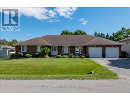 48 BRULE STREET, Penetanguishene, Ontario
