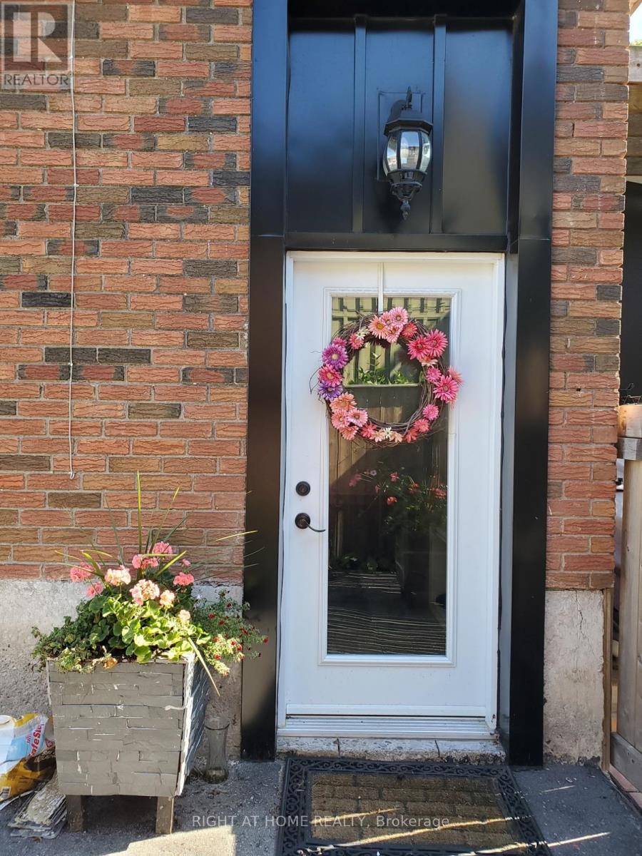 214 KENT STREET, Whitby, Ontario