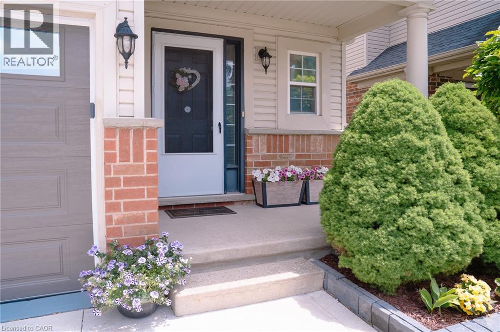 729 Grand Banks Drive, Waterloo, Ontario  N2K 4M2 - Photo 7 - 40843675