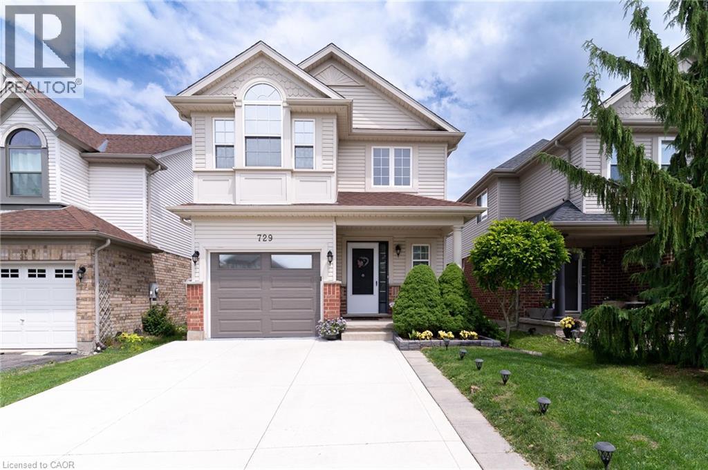 729 Grand Banks Drive, Waterloo, Ontario  N2K 4M2 - Photo 3 - 40843675