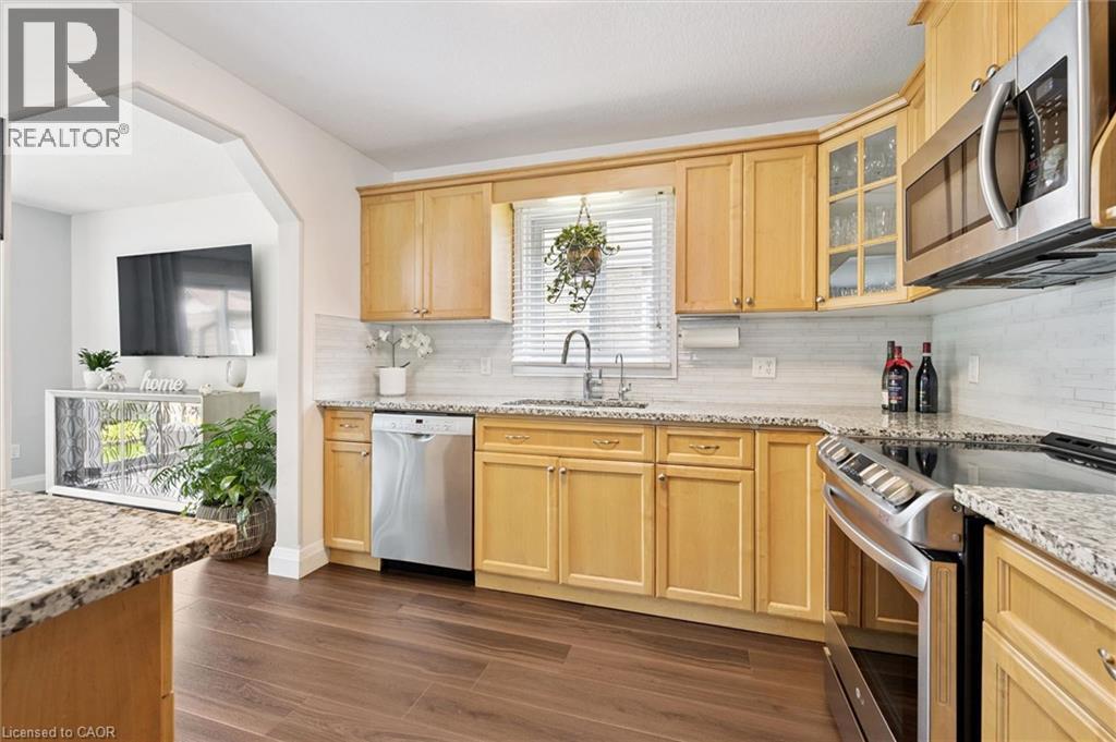 127 Everglade Crescent, Kitchener, Ontario  N2E 3Y5 - Photo 15 - 40843666