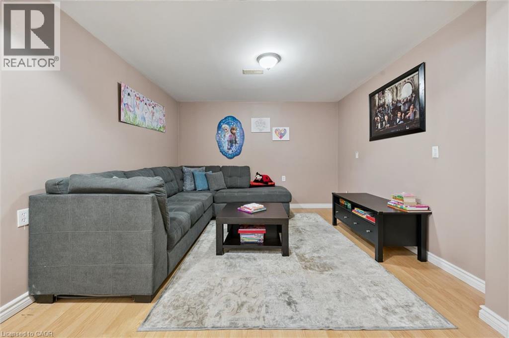127 Everglade Crescent, Kitchener, Ontario  N2E 3Y5 - Photo 30 - 40843666