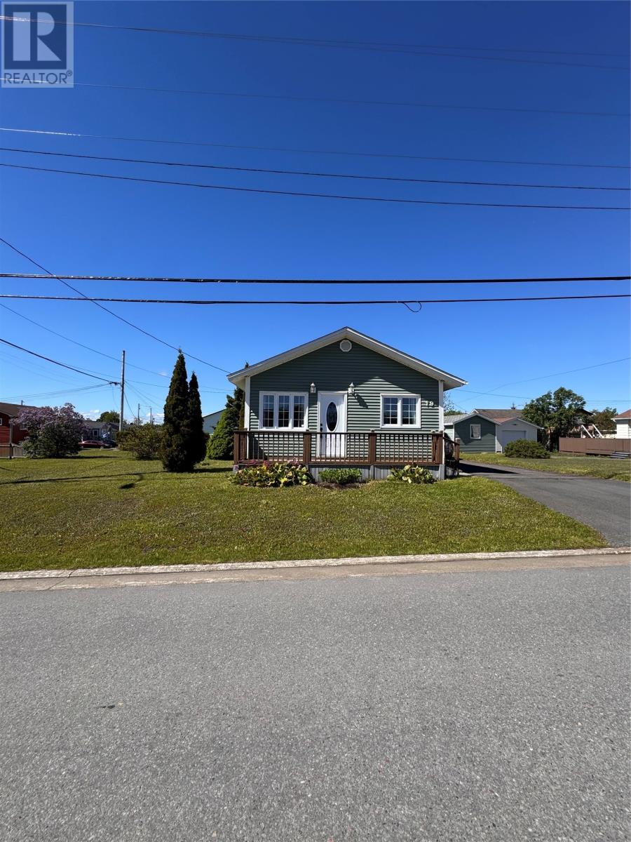 19 Second Avenue, Grand Falls-Windsor, Newfoundland & Labrador  A2B 1B1 - Photo 2 - 1299569