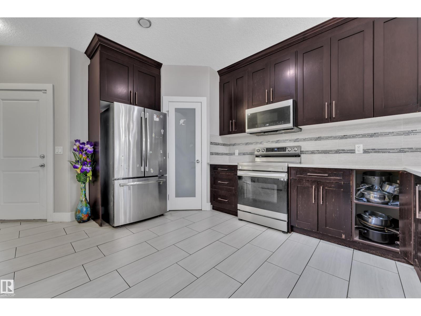 6529 172 Av NW, Edmonton, Alberta  T5Y 3R1 - Photo 11 - E4496202
