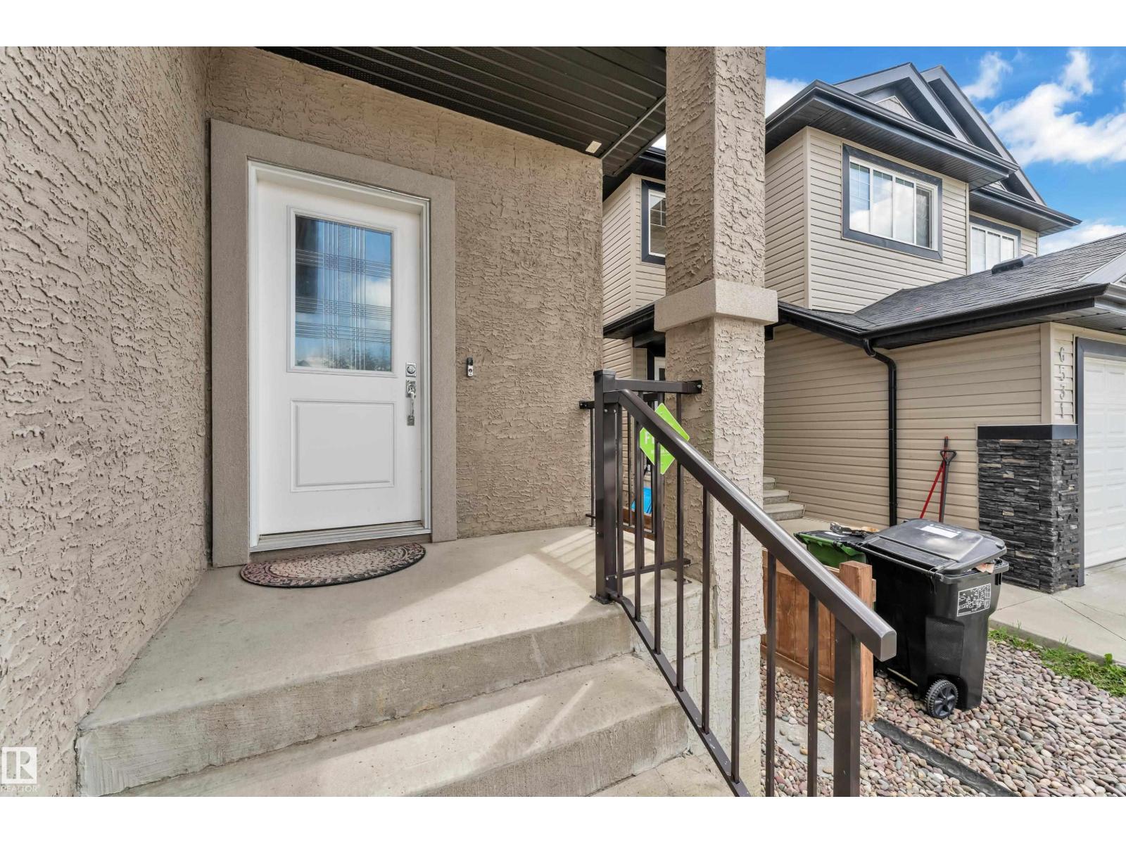 6529 172 Av NW, Edmonton, Alberta  T5Y 3R1 - Photo 5 - E4496202