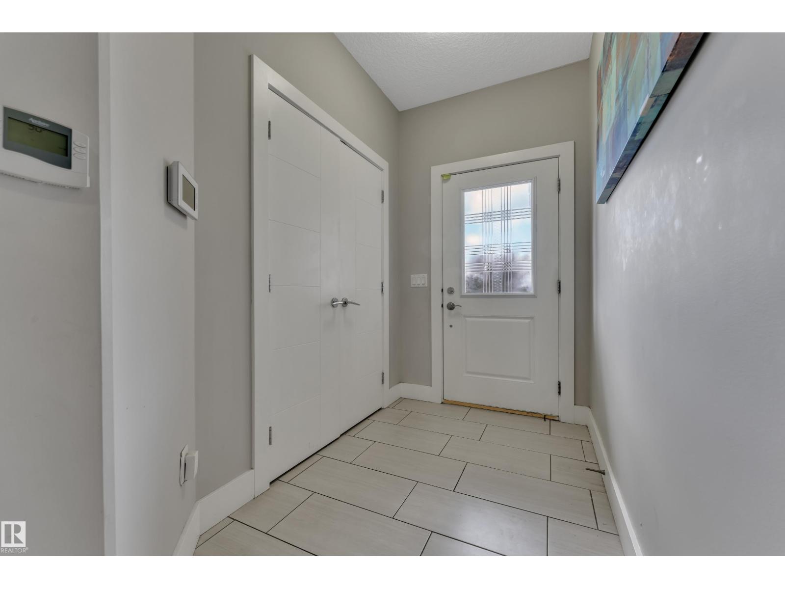 6529 172 Av NW, Edmonton, Alberta  T5Y 3R1 - Photo 7 - E4496202