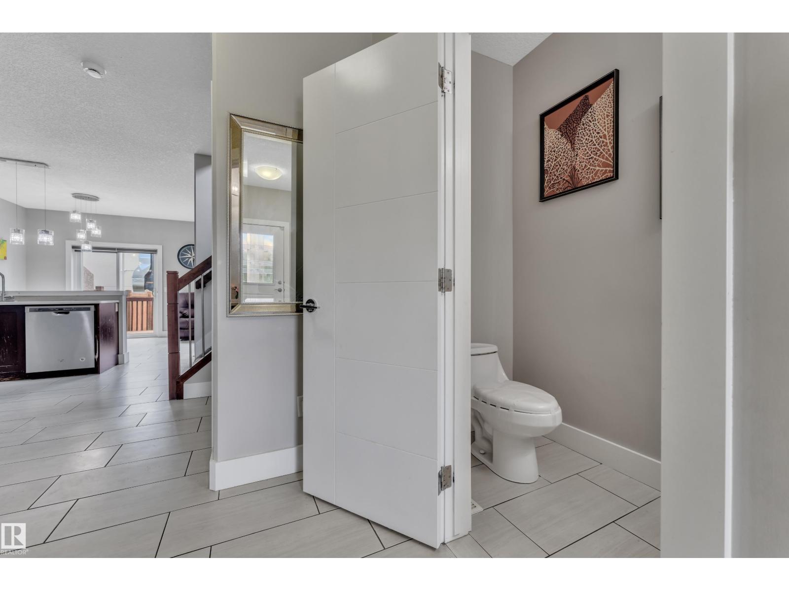6529 172 Av NW, Edmonton, Alberta  T5Y 3R1 - Photo 8 - E4496202