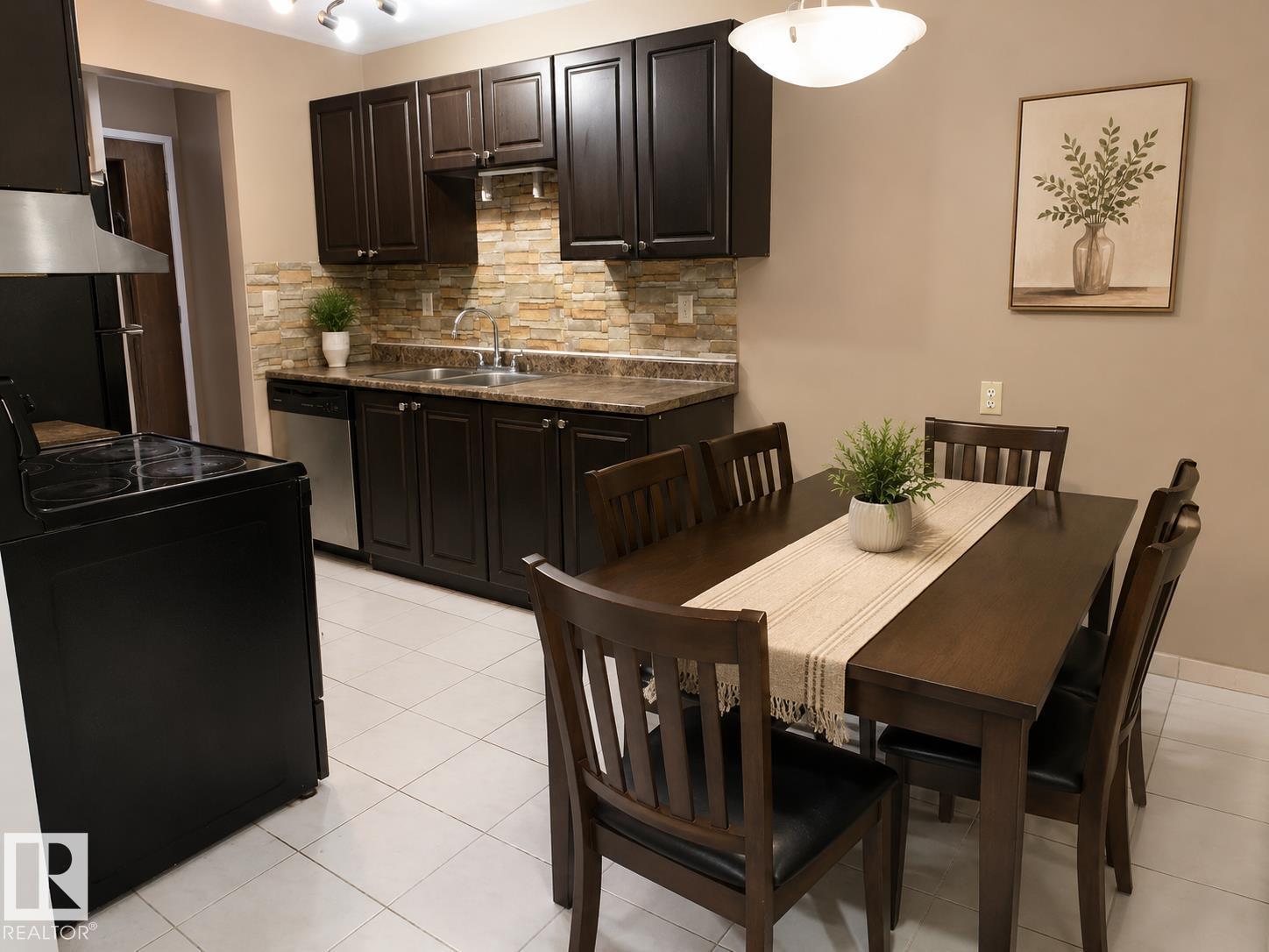 #307 11907 81 St NW NW, Edmonton, Alberta  T5B 2S7 - Photo 2 - E4496203