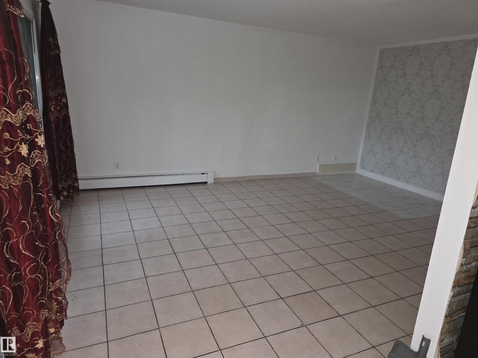 #307 11907 81 St NW NW, Edmonton, Alberta  T5B 2S7 - Photo 5 - E4496203