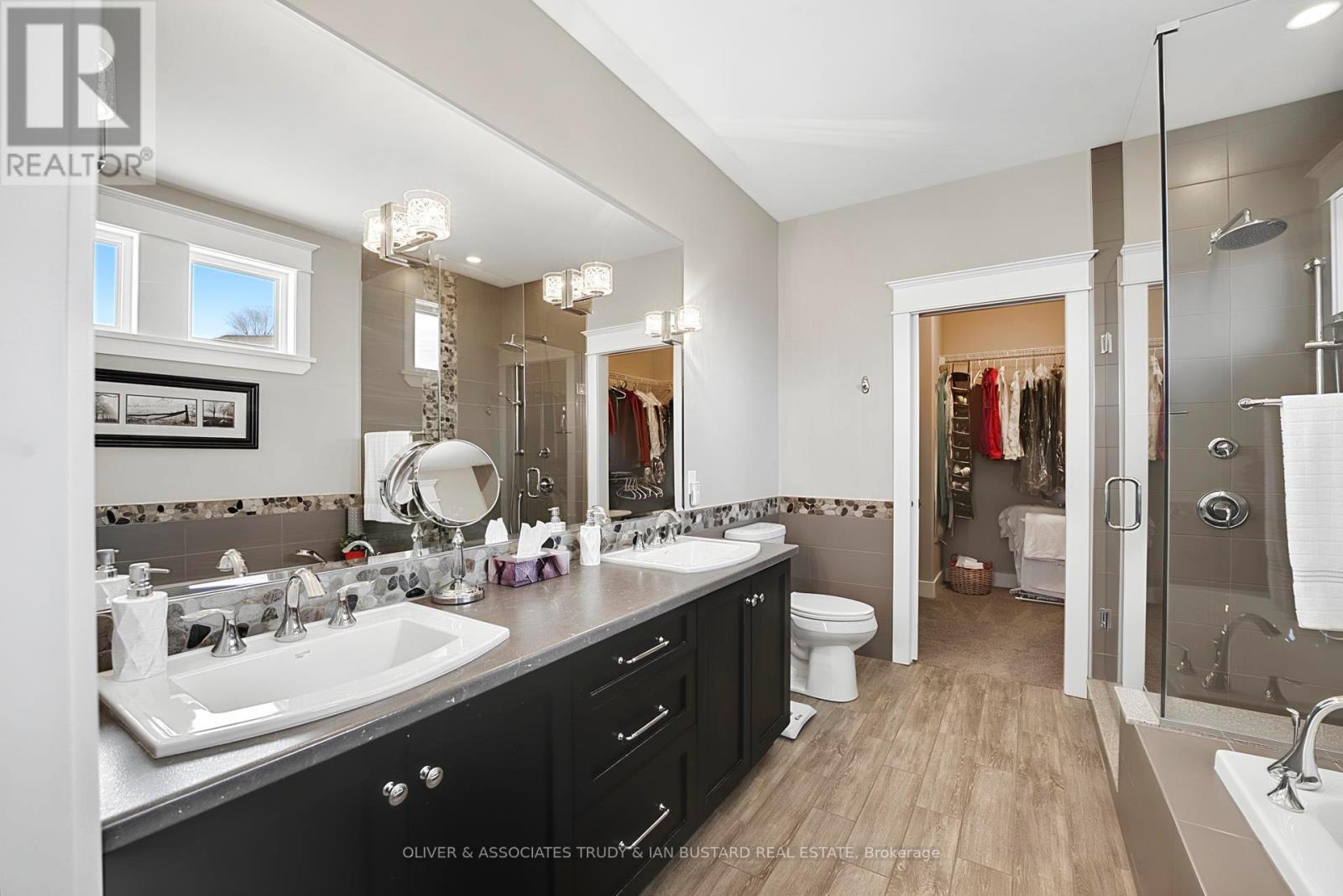 46 Erin Place, Lambton Shores, Ontario  N0M 1T0 - Photo 26 - X13499438