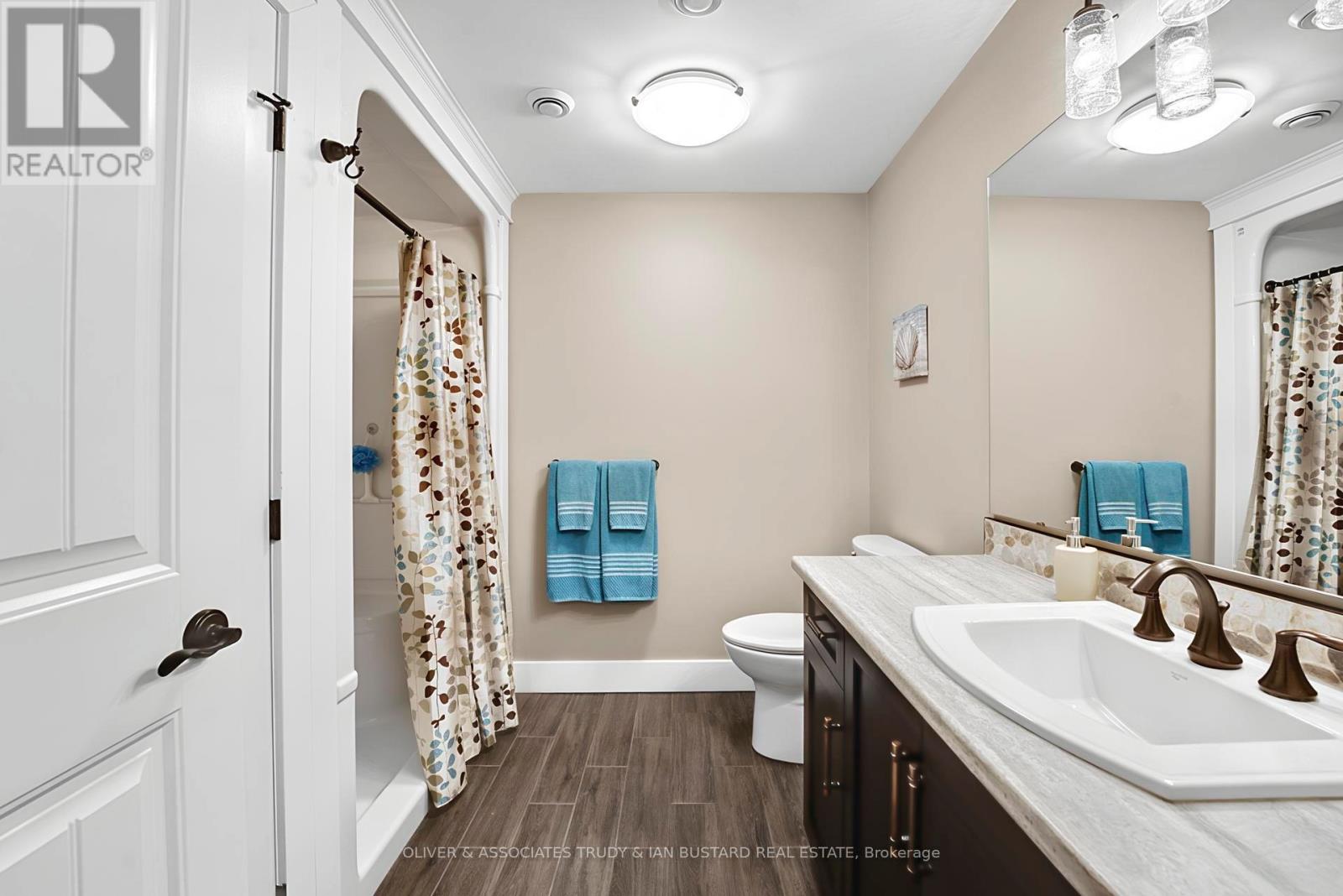 46 Erin Place, Lambton Shores, Ontario  N0M 1T0 - Photo 39 - X13499438