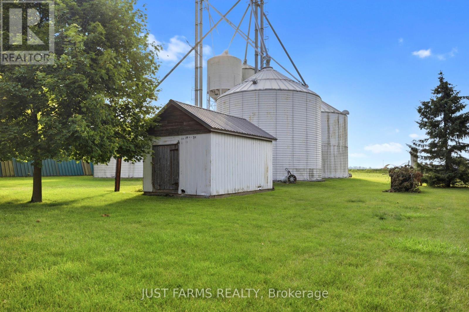 8297 St. Andrew's Line, Chatham-Kent, Ontario  N7M 5J8 - Photo 12 - X13499456