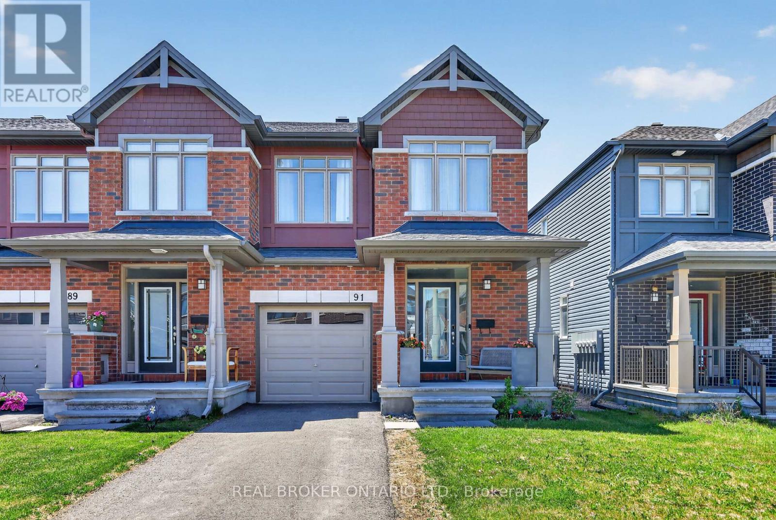 91 Chevron Place, Ottawa, Ontario  K1W 0L6 - Photo 2 - X13499450