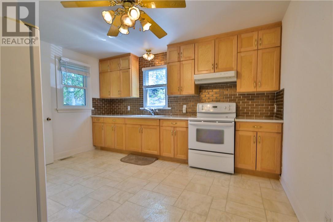 253 Twelfth Avenue, Lively, Ontario  P3Y 1M8 - Photo 4 - 2128872