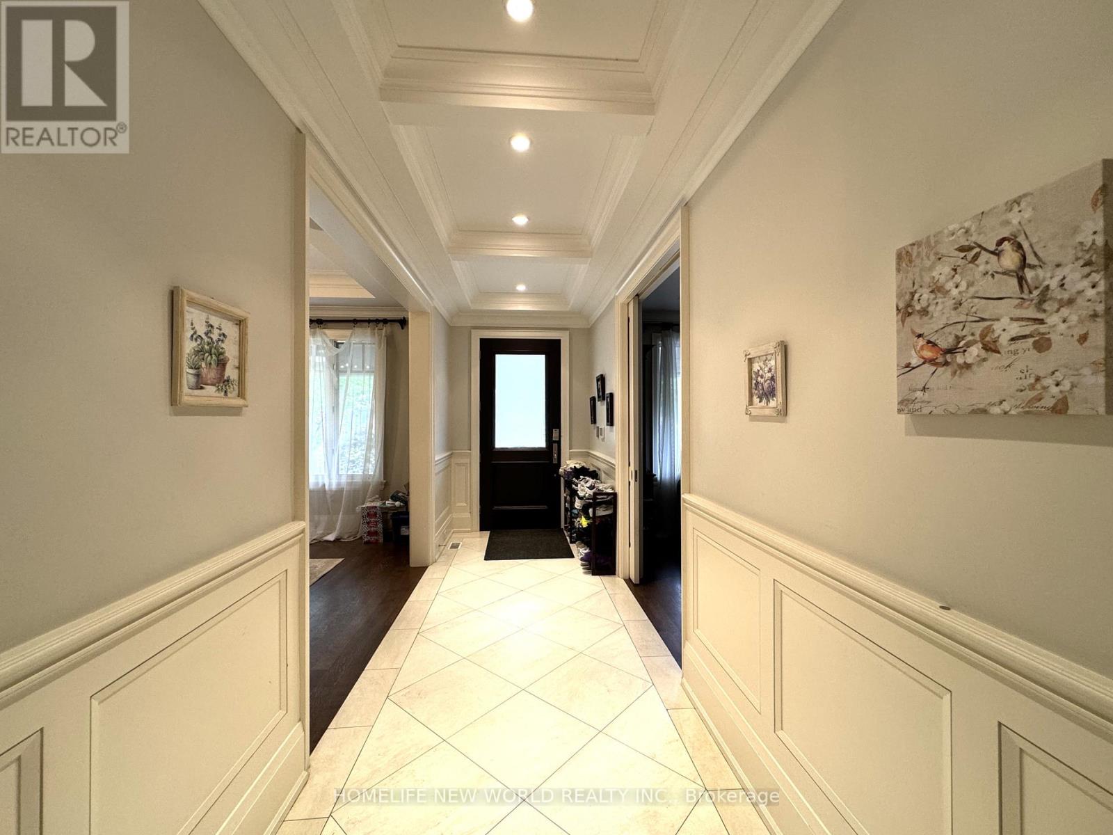 64 Montressor Drive, Toronto, Ontario  M2P 1Z4 - Photo 5 - C13499470