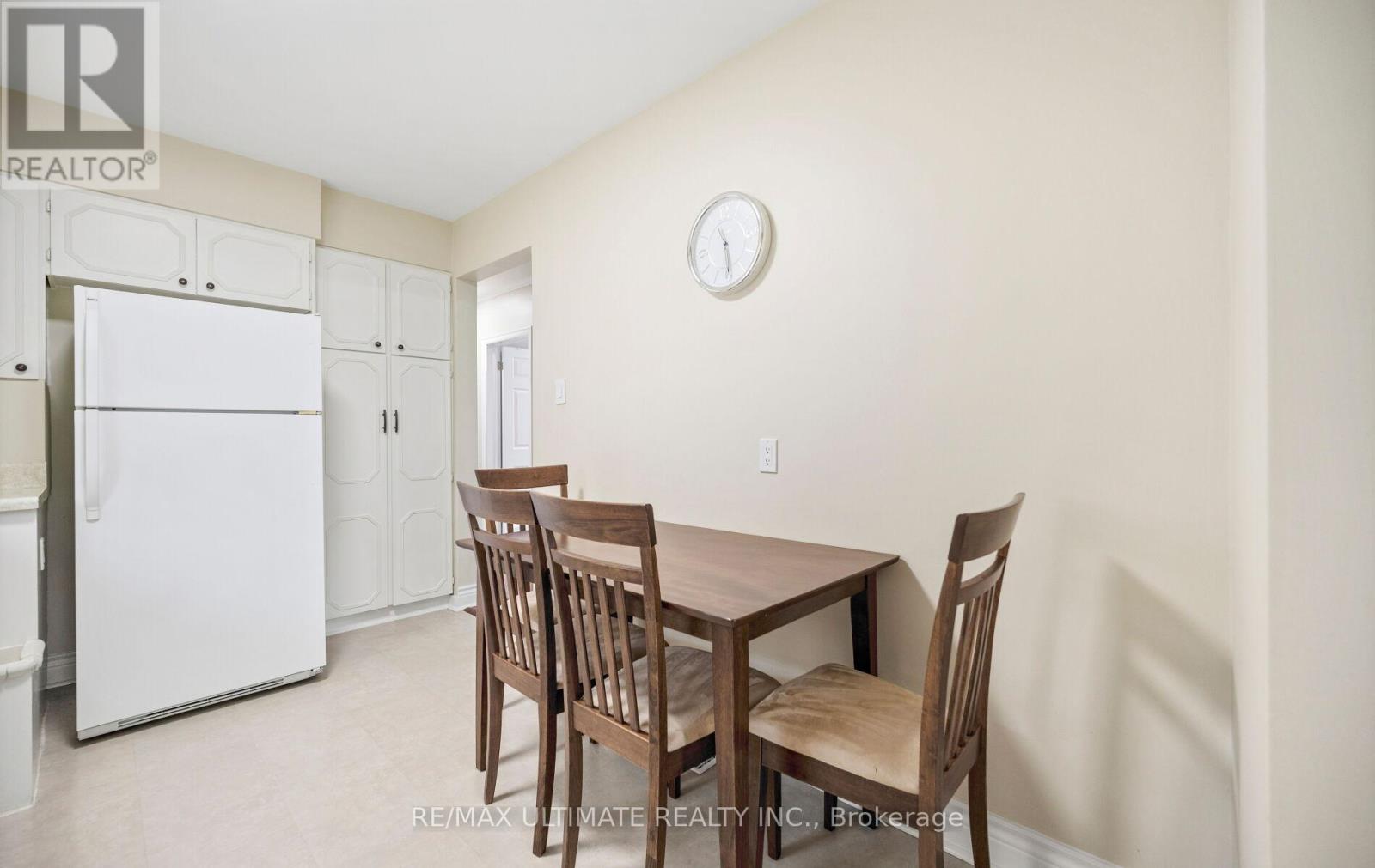 5 Mendip Crescent, Toronto, Ontario  M1P 1Y3 - Photo 18 - E13499358