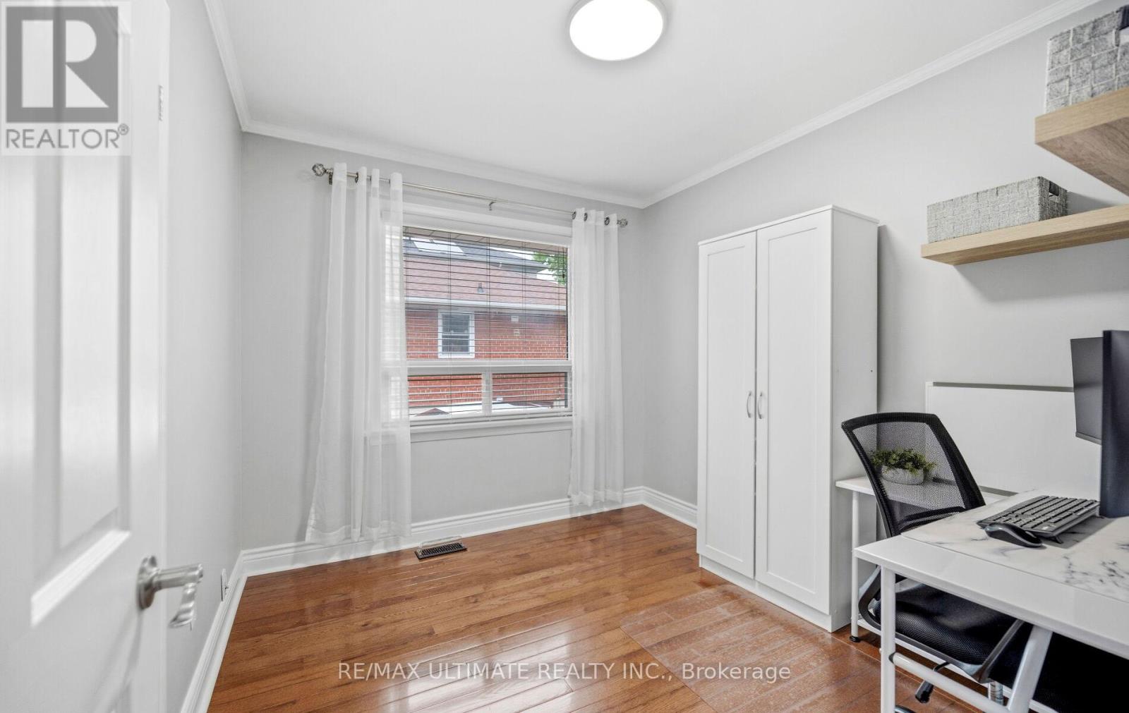 5 Mendip Crescent, Toronto, Ontario  M1P 1Y3 - Photo 24 - E13499358