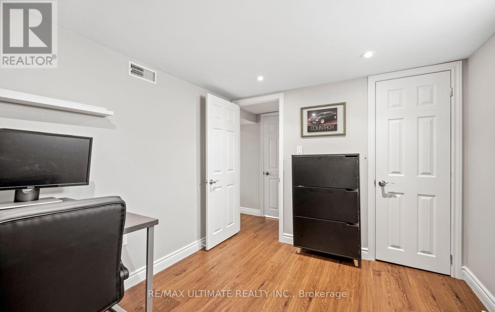 5 Mendip Crescent, Toronto, Ontario  M1P 1Y3 - Photo 38 - E13499358