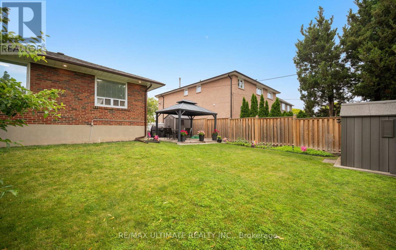 5 Mendip Crescent, Toronto, Ontario  M1P 1Y3 - Photo 47 - E13499358