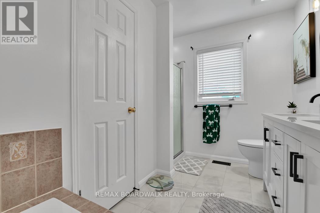 1160 Halton Terrace, Ottawa, Ontario  K2W 1H6 - Photo 18 - X13499398