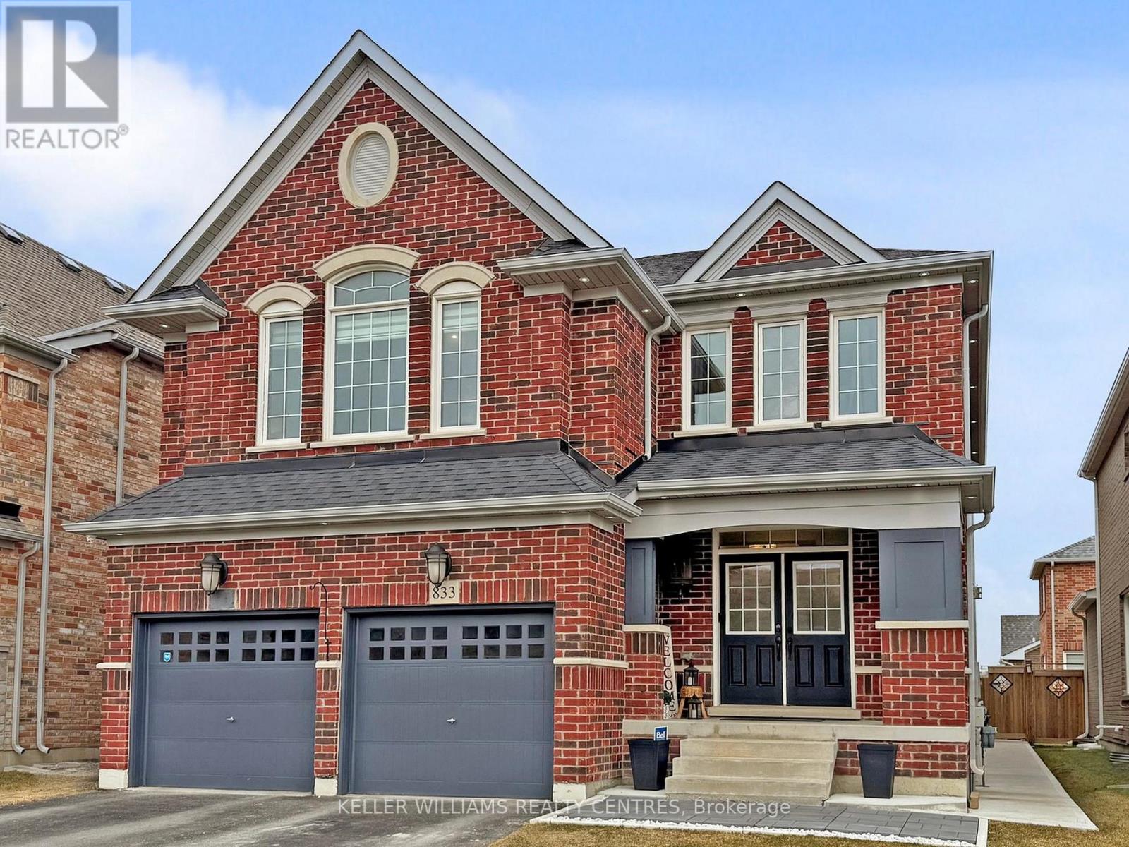 833 Langford Boulevard, Bradford West Gwillimbury, Ontario  L3L 0X6 - Photo 1 - N13499428